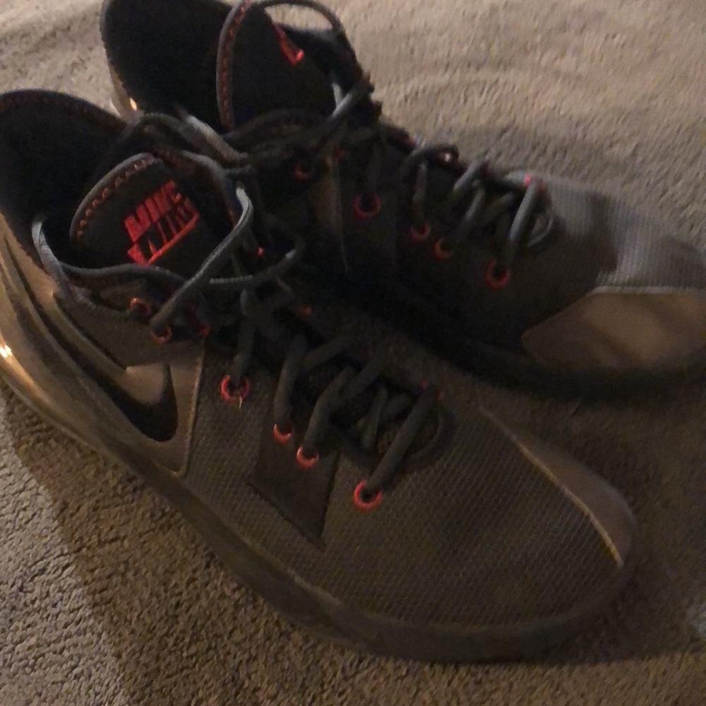 Nike Air Max Impact 2 Black/Red/Silver